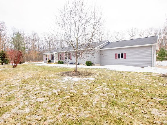 2nd image of 1050 W Woodland Park Dr