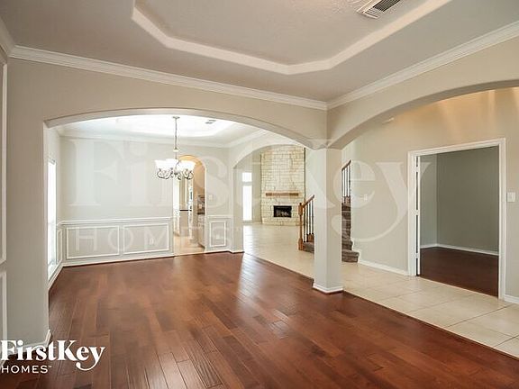 3rd image of 25514 Creston Meadow Dr