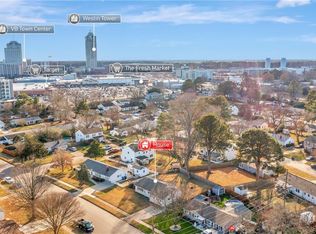 433 Constitution Dr, Virginia Beach, VA 23462