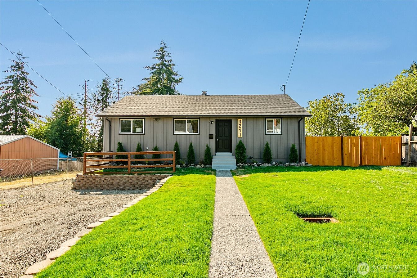 1st image of 3211 Herren Avenue