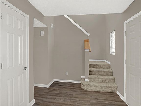 4th image of 7031 Red Lake Ct
