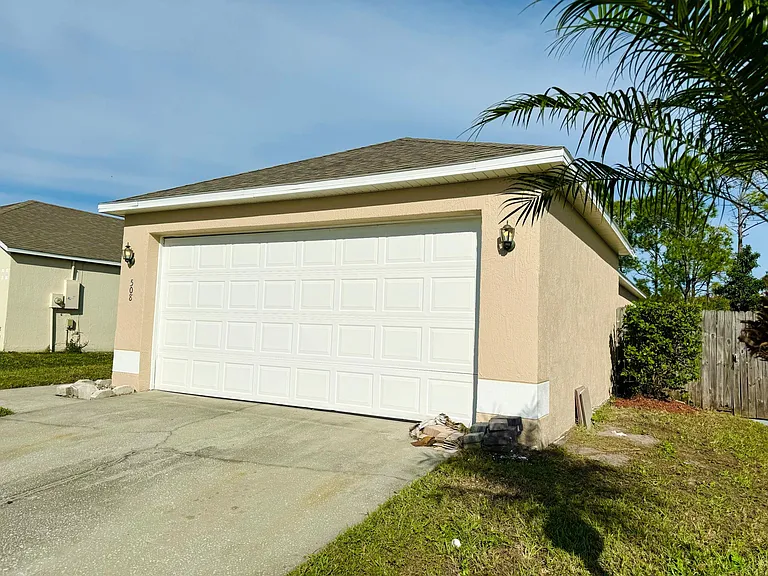 508 Pointe Allyson Way — Photo 4