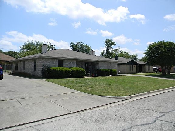 2nd image of 7730 Jennifer Ln