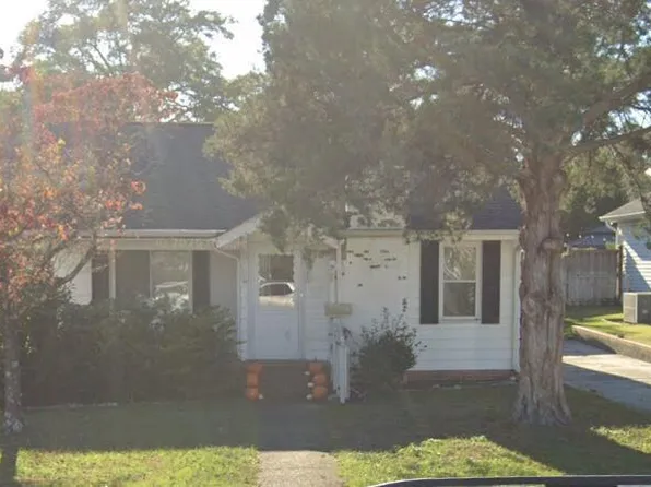 2046 Van Buren Street, Wilmington, NC 28401