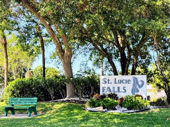 2692 SW Pontiac Pl, Stuart, FL 34997