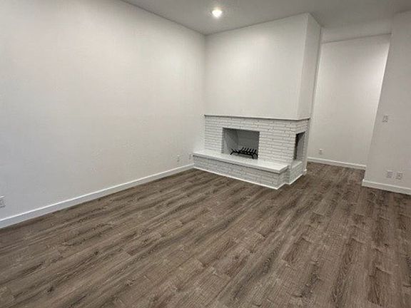 5th image of 140 Dolores St #301
