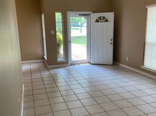 522 N 8th St, Midlothian, TX 76065