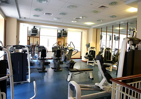 Rented by The Bracha Group | media 28