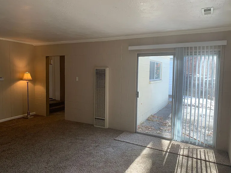 557 N 400 E — Photo 20