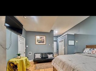 304 Veazie St, Providence, RI 02904