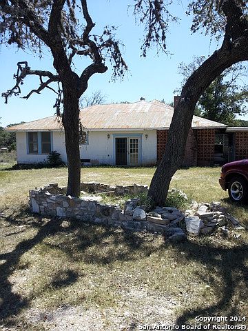 2nd image of 2600 County Road 241