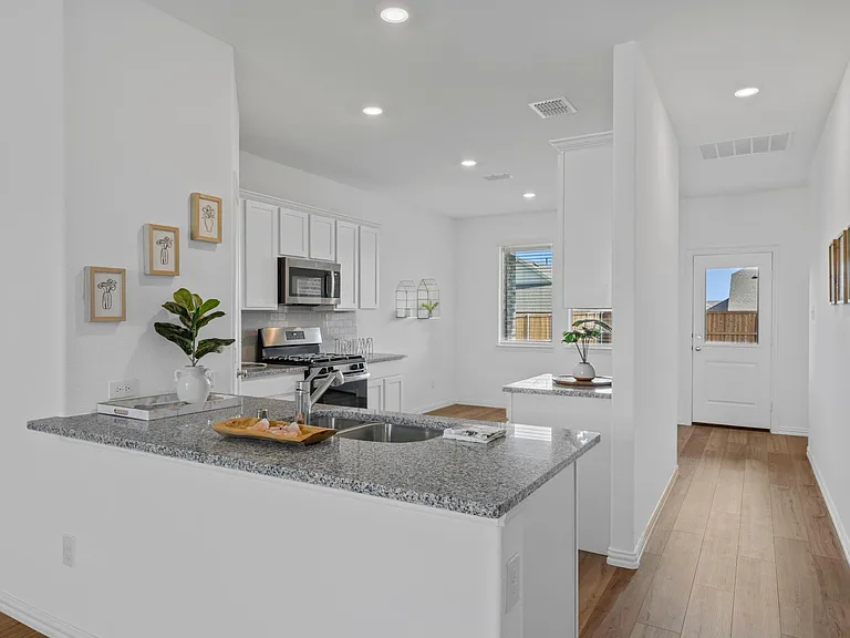 3028 Howerton Dr — Photo 9