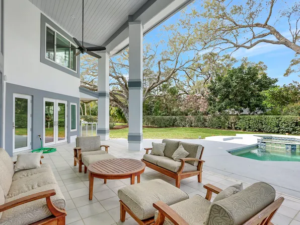 8 Ridgeland Drive, Sewalls Point, FL 34996