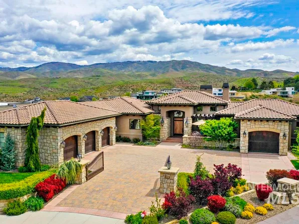 513 E Orion Ct, Boise, ID 83702