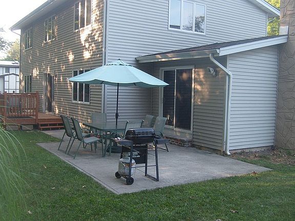 4th image of 722 McCormick Dr