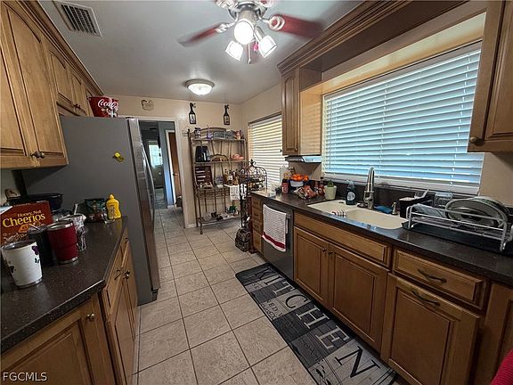 3rd image of 3109 SE 8th Pl
