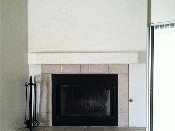 5th image of 2694 S Gardenia Ave