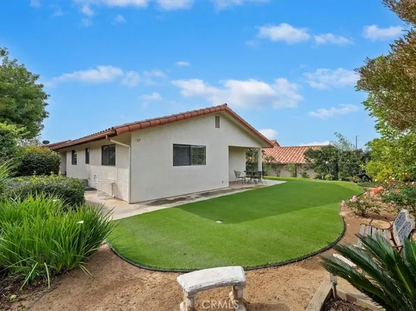 1168 N Crescent Ridge Rd, Fallbrook, CA 92028