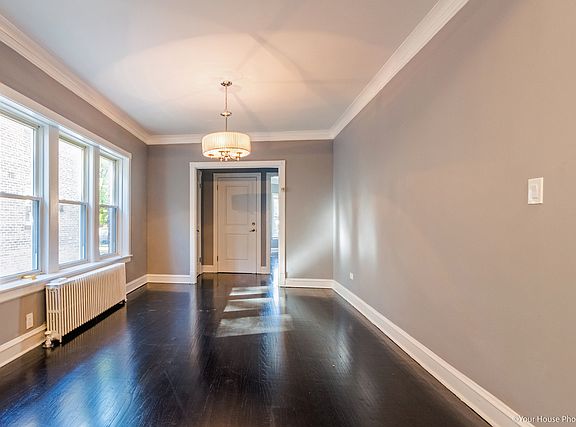 5th image of 1307 N Lorel Ave