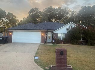 1238 Hummingbird Cir, Longview, TX 75601