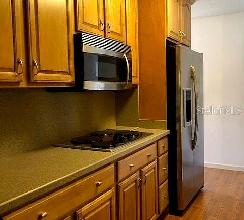 4th image of 5601 Halifax Dr