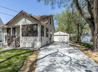 1517 3rd Ave S, Fargo, ND 58103