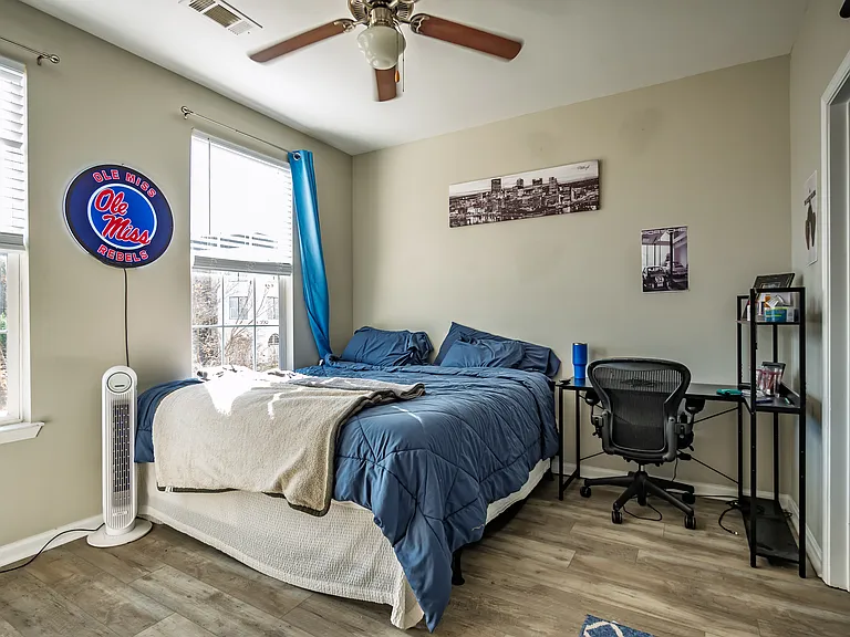 230 Town Center Dr #230 — Photo 32