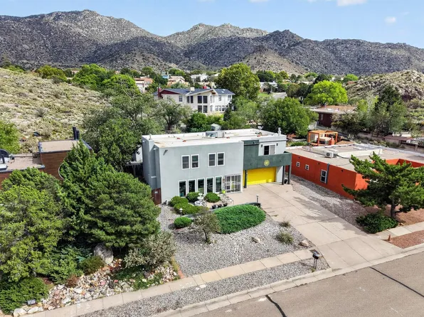 1124 Turner Dr NE, Albuquerque, NM 87123