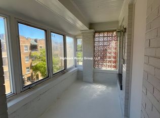 7462 N Greenview Ave #3A, Chicago, IL 60626