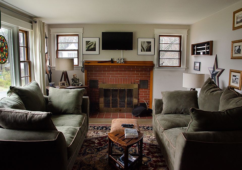 2nd image of 56 Lincoln Ave