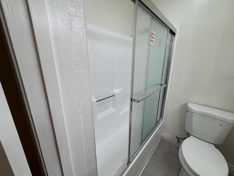 118 N Cedar St #2 — Photo 20