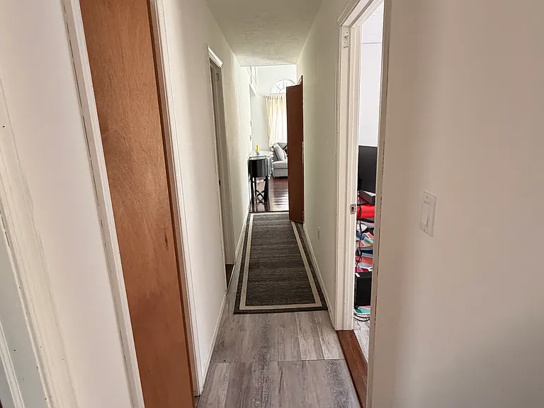 189 Oakenshield Dr — Photo 83
