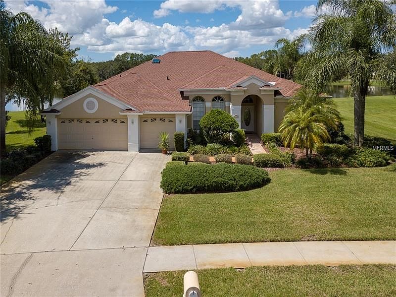 1st image of 1425 Fishing Lake Dr