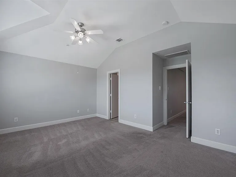 7650 Springhill St #603 — Photo 14