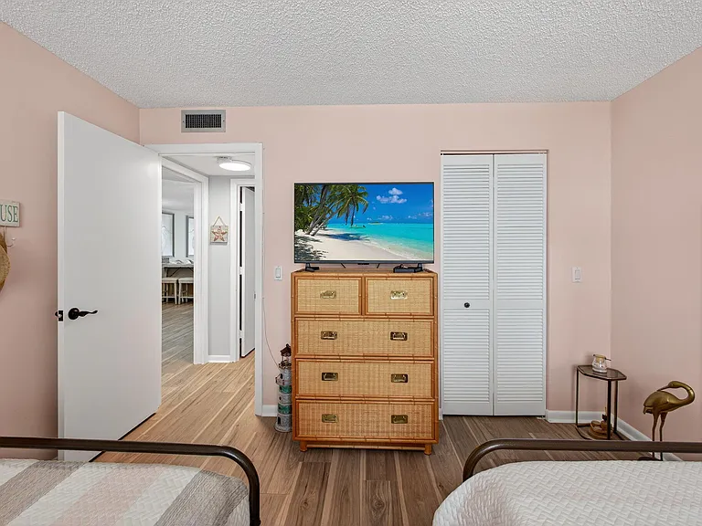 9650 S Ocean Dr #302 — Photo 22
