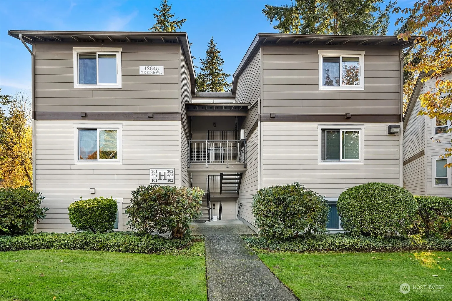 12645 NE 130th Way #H302 photo 1