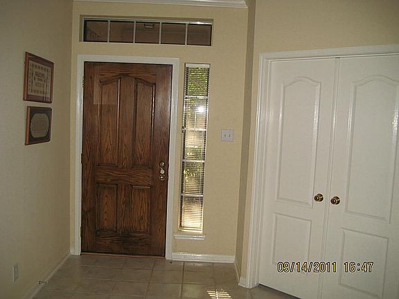 3rd image of 16911 Summer Hollow Dr