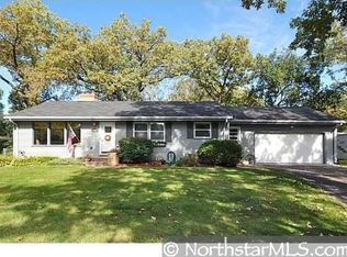 14710 Gleason Lake Dr, Plymouth, MN 55447