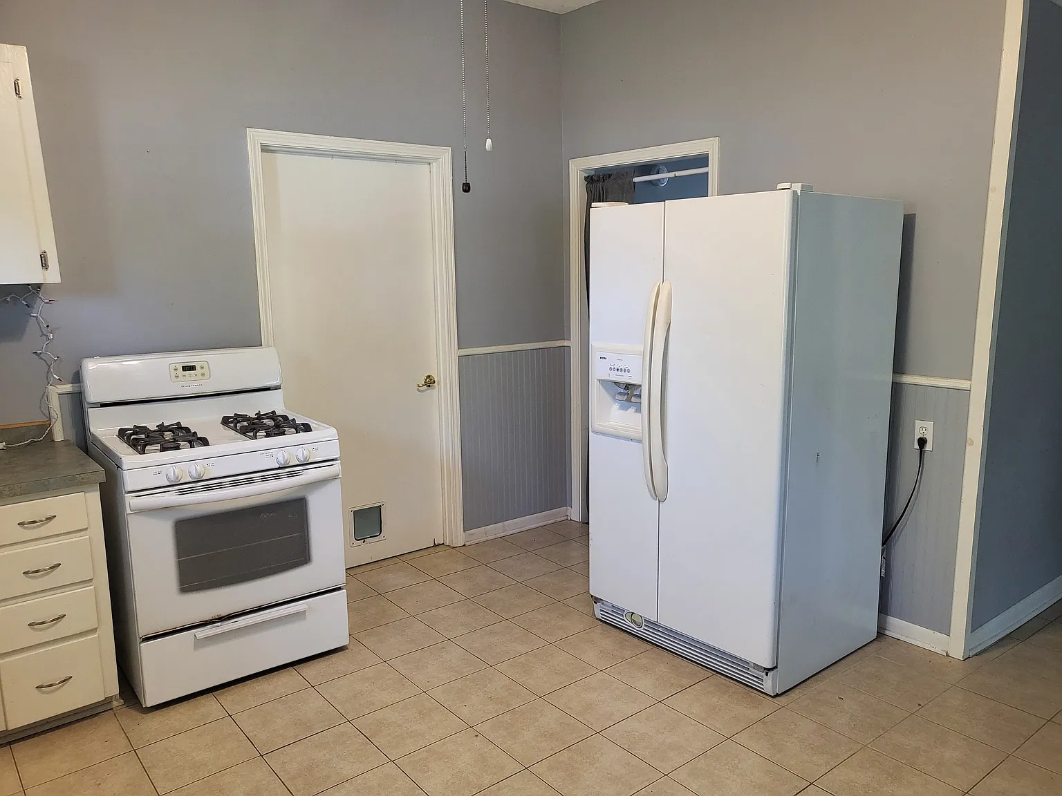 1 bed, 1300 sqft, $750 — Photo 3