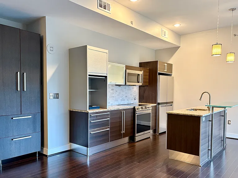1133 Metropolitan Ave #214 — Photo 3