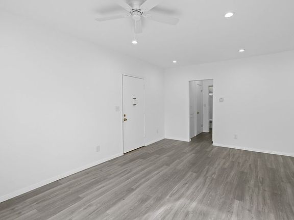 3rd image of 3645 McLaughlin Ave APT 7