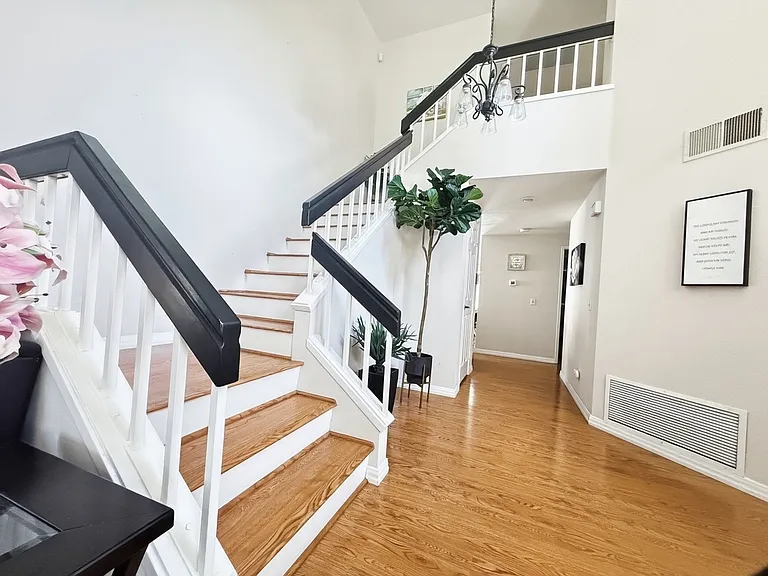 855 Avenue Bernardo — Photo 9