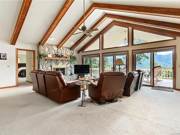 5th image of 544 Timbercreek Hts
