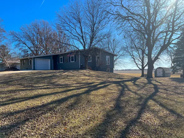 1304 Main St, Ackley, IA 50601
