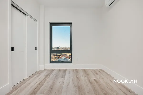 Rented by Nooklyn NYC LLC | media 39