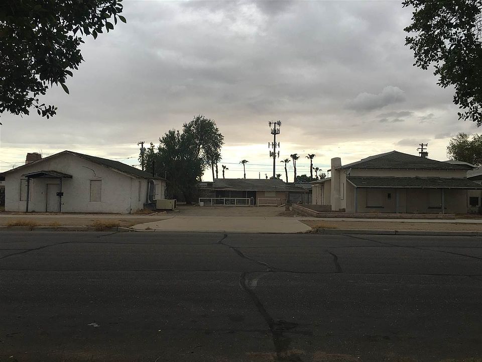 1st image of 846 S 6th Ave