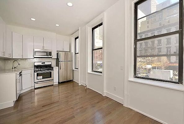 1st image of 945 1st Ave #1-A