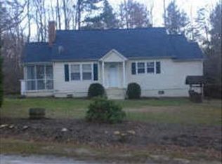 24 Wesley Gravitte Rd, Roxboro, NC 27573