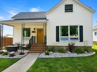 122 S Rutledge St, Paullina, IA 51046
