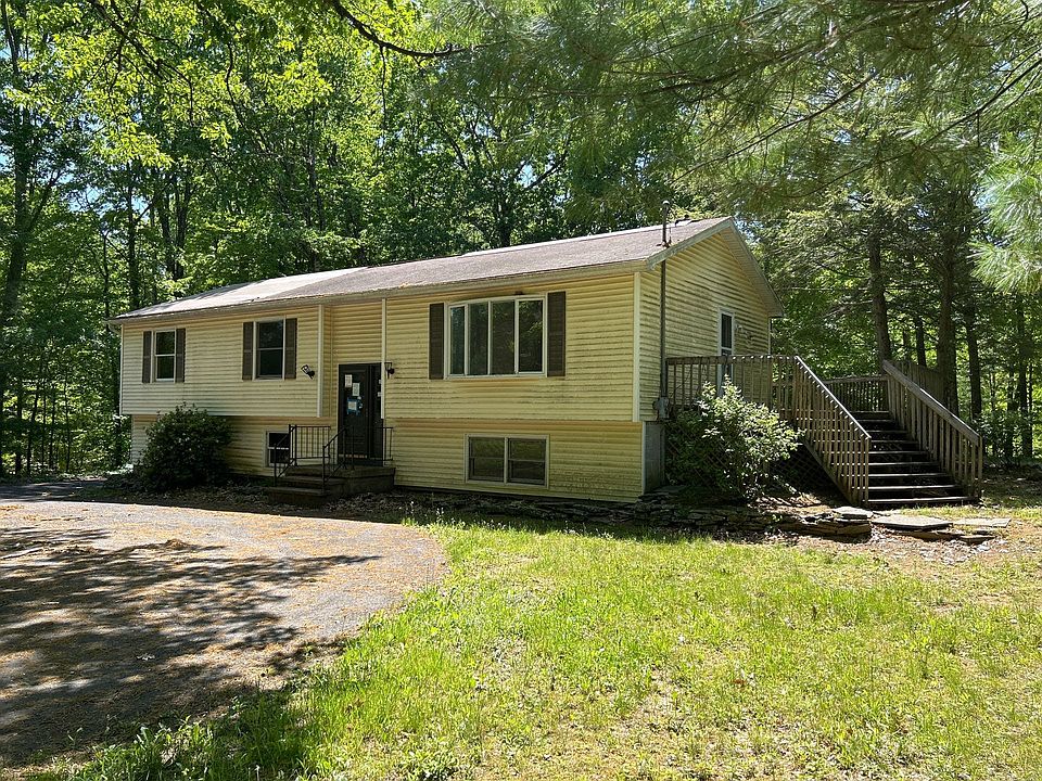 82 Glenerie Ln, Saugerties, NY 12477 | Zillow